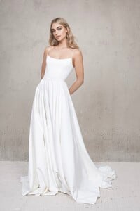 Vagabond-Bridal-Dress-Wren-AT7A2977.jpg