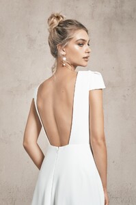 Vagabond-Demi-Dress9_wall_6714.jpg