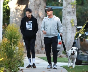adriana-lima-and-andre-lemmers-in-la-11-16-2023-4.jpg