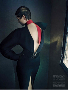all_black_04.thumb.png.b4b09fab367aead46b2ee06f16112853.png