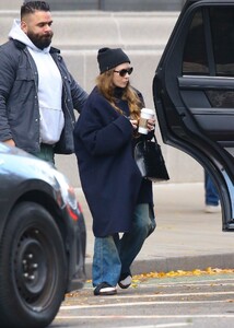 ashley-olsen-out-and-about-in-new-york-11-01-2023-3.jpg
