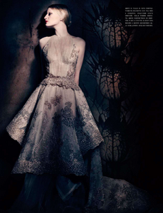 couture_22.thumb.png.9241f72e26d5e3b7db2d9f87eca8e156.png