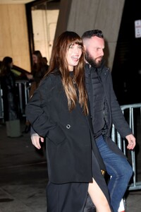 dakota-johnson-arrives-at-snl-after-party-at-stk-in-new-york-11-11-2023-4.jpg