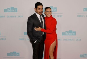 eva-longoria-at-national-hispanic-media-coalition-s-2023-impact-awards-gala-in-los-angeles-10-27-2023-0.jpg