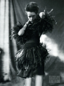 freja-beha-erichsen-by-paolo-roversi-for-vogue-italia-march-2008-individuallure-051.thumb.png.df902f07d8d566da36e6ea7513bb5954.png