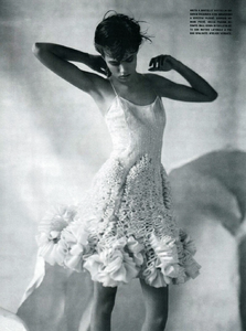 freja-beha-erichsen-by-paolo-roversi-for-vogue-italia-march-2008-individuallure-091.thumb.png.7a98294be490155367dc6617900dd015.png