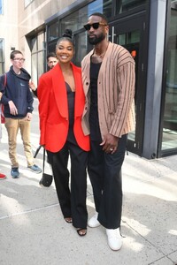 gabrielle-union-and-dwyane-wade-arrives-at-fast-company-innovation-festival-in-new-york-09-21-2023-9.jpg