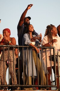 gabrielle-union-at-mary-j.-blige-s-set-at-blue-note-jazz-festival-in-napa-07-28-2023-2.jpg