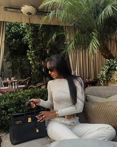 jastookes_399405372_2123343801336174_9064082710618242467_n.jpg