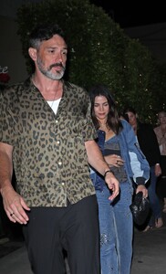 jenna-dewan-and-steve-kazee-on-a-diiner-date-at-giorgio-baldi-in-santa-monica-09-29-2023-6.jpg