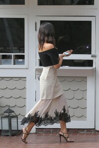 jenna-dewan-arrives-at-a-party-in-santa-monica-10-07-2023-2.jpg