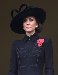 kate-middleton-at-national-service-of-remembrance-at-cenotaph-in-london-11-12-2023-5.jpg