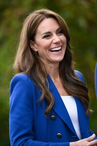 kate-middleton-at-sportsaid-mental-fitness-workshop-in-marlow-10-12-2023-1.jpg