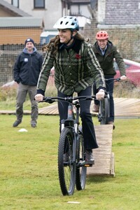 kate-middleton-visits-day1-outfit-moray-in-moray-11-02-2023-3.jpg