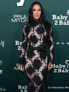 kim-kardashian-at-baby2baby-gala-at-pacific-design-center-in-west-hollywood-11-11-2023-0.jpg