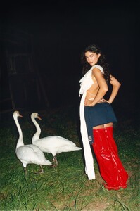 kylie-jenner-for-interview-magazine-november-2023-6.jpg