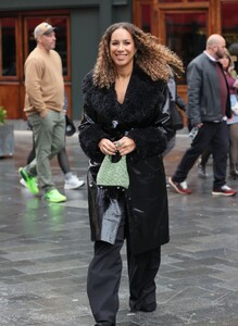 leona-lewis-leavves-heart-radio-studios-in-london-11-01-2023-6.jpg