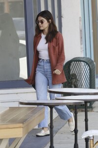 lucy-hale-in-casual-outfit-strolls-through-studio-city-10-23-2023-2.jpg