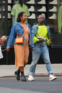 lupita-nyong-o-out-with-a-friend-in-new-york-05-10-2023-6.jpg