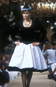 maheberner-macairemaybeys821.thumb.jpg.fe92dfa0d1423aefa11f888733fbaf41.jpg
