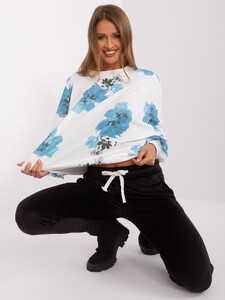 pol_pl_Ecru-niebieski-komplet-casualowy-z-bluza-oversize-w-kwiaty-403299_1.thumb.jpg.2bc68581b1caaf01fe1f02b45578b6f2.jpg