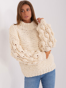 pol_pl_Jasnobezowy-sweter-oversize-z-okraglym-dekoltem-401758_3.thumb.jpg.5219fa5e8b78e10c6385b5220e6443e8.jpg
