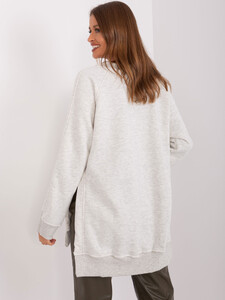 pol_pl_Jasnoszara-melanzowa-bluza-z-okraglym-dekoltem-402743_5.thumb.jpg.19ac64b0554bd8a538965fa8cff5f4e9.jpg
