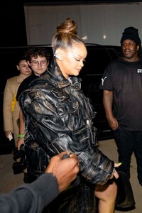 rihanna-at-puma-x-f1-designed-by-asap-rocky-las-vegas-grand-prix-pop-up-11-17-2023-2.jpg