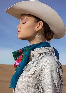 rodeo-quincy-floral-scarf-and-python.jpg.thumb.webp.282c23b2024c841df9596a181f418a60.webp