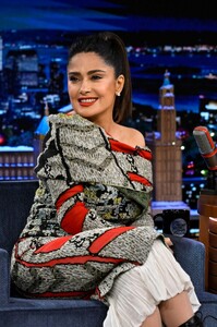 salma-hayek-at-tonight-show-starring-jimmy-fallon-in-new-york-12-14-2022-2.jpg