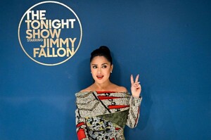 salma-hayek-at-tonight-show-starring-jimmy-fallon-in-new-york-12-14-2022-5.jpg