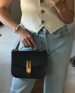 shaninamshaik_396607701_657917219807349_5043443812586949660_n.jpg