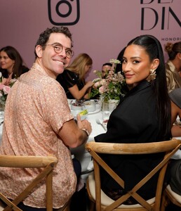shay-mitchell-at-hollywood-reporter-beauty-dinner-honoring-top-glam-squads-in-hollywood-10-25-2023-0.jpg