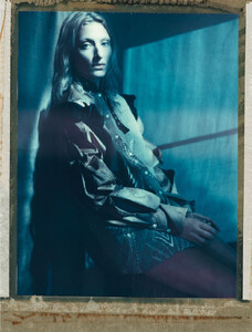 ss46_paolo_roversi_jane_how_22.thumb.jpg.8ca4daa108fc1544796ba2e26bca9939.jpg
