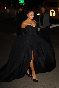 vanessa-hudgens-arrives-at-the-2023-cfda-fashion-awards-in-nyc-11-06-2023-4.jpg