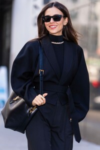 victoria-justice-out-and-about-in-new-york-11-08-2023-6.thumb.jpg.1af97ba95dee86e5c85aa2442e385f02.jpg