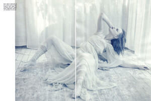 white_story_14.thumb.jpg.867f7c9773b575a886271b6c2f48a56a.jpg