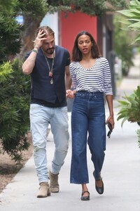 zoe-saldana-and-marco-perego-out-for-lunch-in-santa-monica-08-14-2023-6.jpg