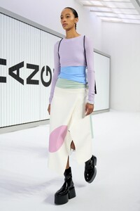 00005-shang-xia-spring-2023-ready-to-wear-credit-gorunway.thumb.jpg.68f77d9c8f5b34d839fe5a12e2cf44d8.jpg