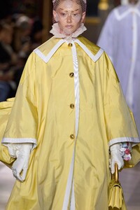 00007-thom-browne-spring-2023-ready-to-wear-details-credit-gorunway.thumb.jpg.69f9f414ece1623d2dc1fe3a5ee28128.jpg