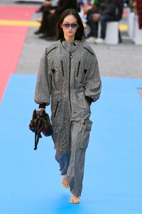 00021-stella-mccartney-spring-2023-ready-to-wear-credit-gorunway.thumb.jpg.8d0bcde5f062fe98ef3025de374be22d.jpg