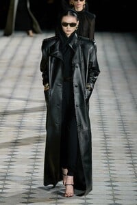 00035-saint-laurent-spring-2023-ready-to-wear-credit-gorunway.thumb.jpg.f06aa84cec50b455847dbdb859e9077c.jpg