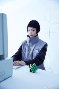 0076yPvvgy1g9ai0gm8nuj30rs15on09.thumb.jpg.93fde92193e06f42ae247345cd1794aa.jpg