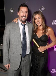 10-11-PeoplesChoiceAwards--Backstage-013.jpg