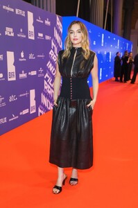 12-03-12-03-The_26th_British_Independent_Film_Awards_-_Arrivals-0005.jpg
