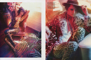 2010-8-vogue-it-is-9a_orig.thumb.jpg.13620a6df36ae9ef6b44e7e8932125a0.jpg