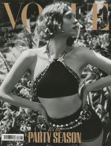 2023-12-Vogue-Holland-KE2.jpg