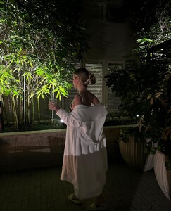 [2023.12.03] hannahg11_407539156_6744780185591726_3259309367489295978_n.jpg