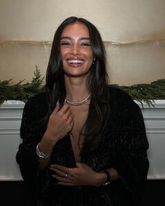 [2023.12.11] kelseymerritt_409486105_721574699622891_5780822594372890926_n.jpg
