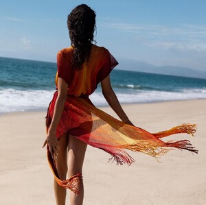 [2023.12.16] lulifamaswimwear_411207827_18400704742047625_6289705064728145972_n.jpg